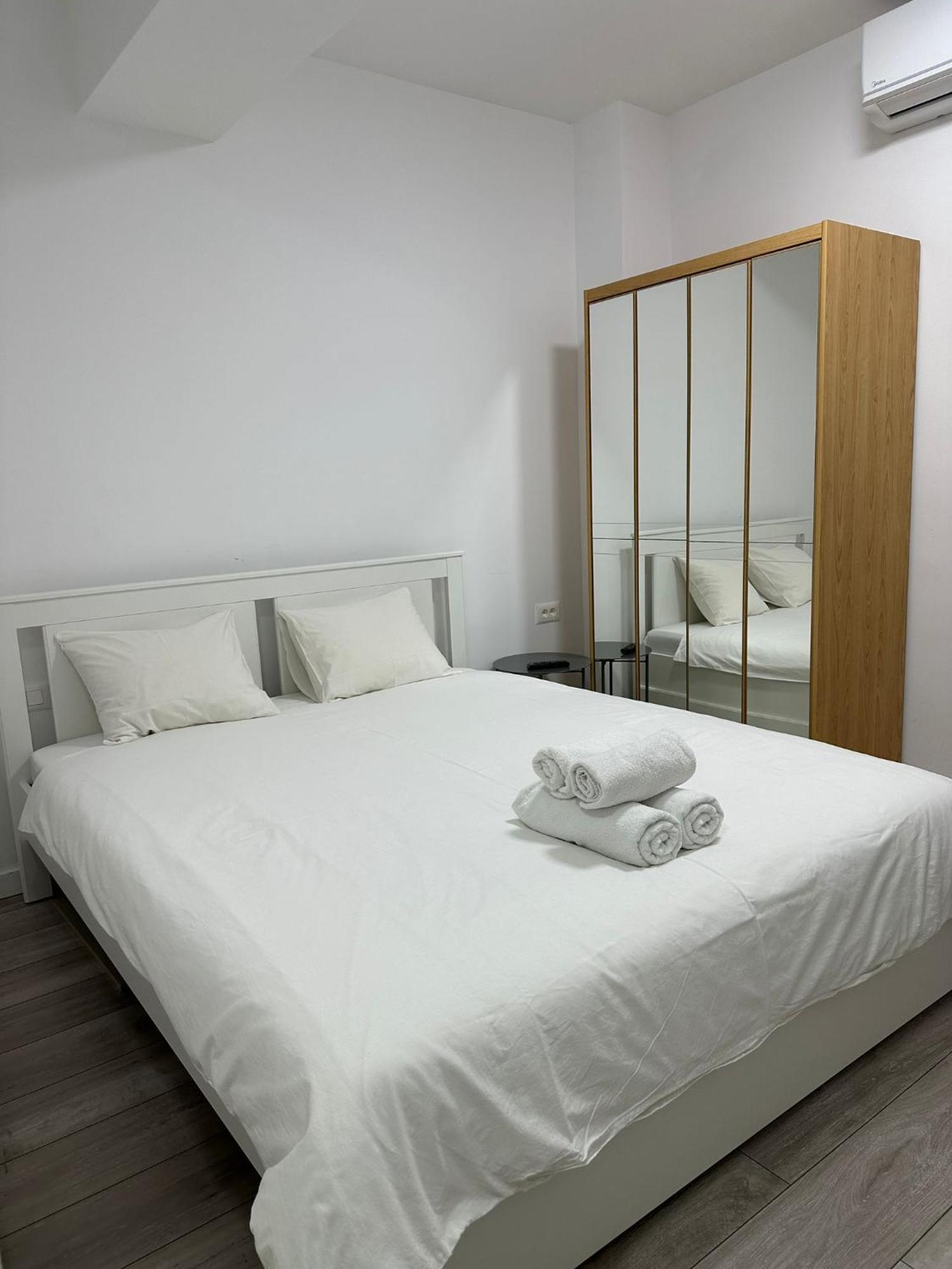 Catedral Apartment Bucureşti Eksteriør bilde